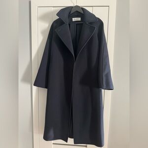 MaxMara Elegant Wool Coat